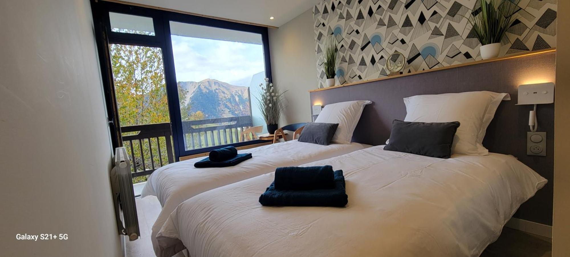 Hotel La Rua Albiez-Montrond Eksteriør billede